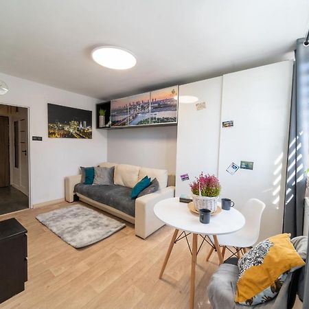 Metro Lux Home Apartment Varsó Kültér fotó