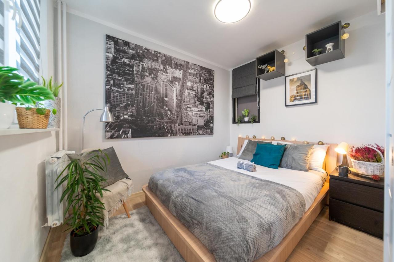 Metro Lux Home Apartment Varsó Kültér fotó